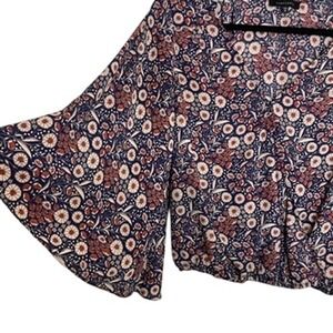 Sanctuary Womens Floral Faux Wrap Top Bell Sleeves Medium Boho Office Wear